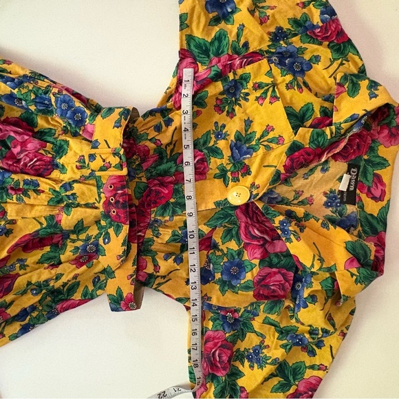 Vibrant Vintage Floral Midi Dress - Picture 11 of 15